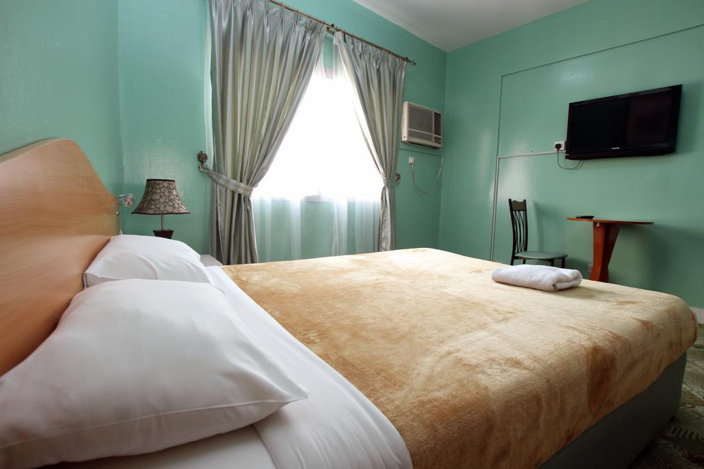 Zaineast Hotel Dubai Room photo
